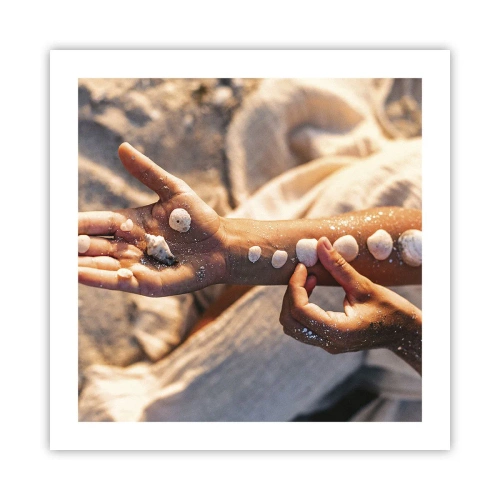 Poster - Beauty at Hand - 50x50 cm