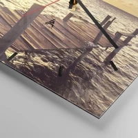 Clock face with lines