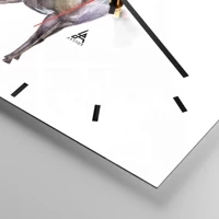 Clock face with lines