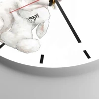 Clock face with lines