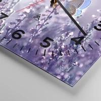 Clock face with numbers