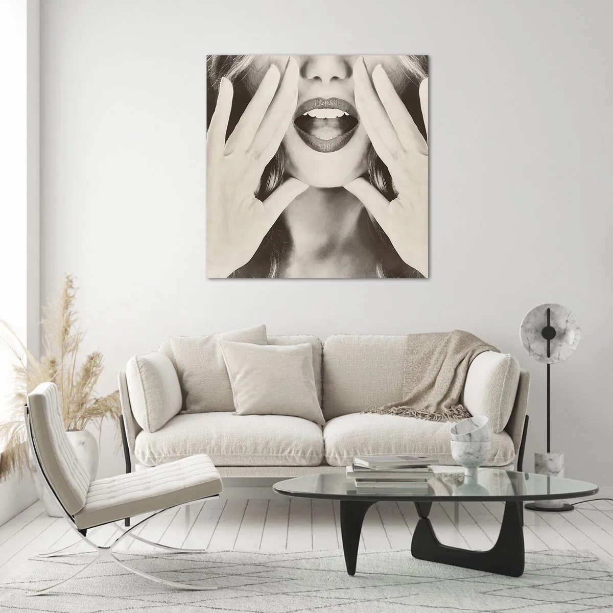 Glass picture - Coming! - 70x70 cm