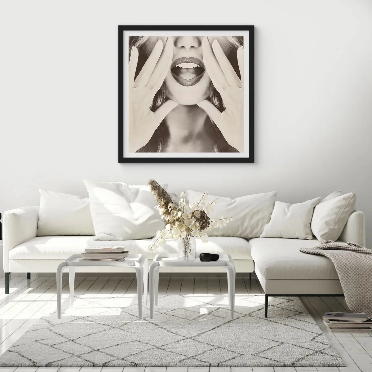 Poster in black frame - Coming! - 60x60 cm
