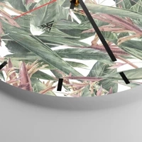 Clock face with lines