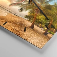 Clock face with lines