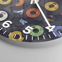 Clock face with numbers