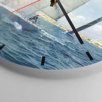 Clock face with lines