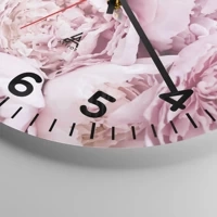 Clock face with numbers