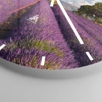 Clock face with lines