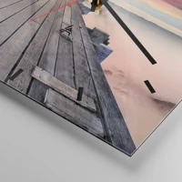 Clock face with lines