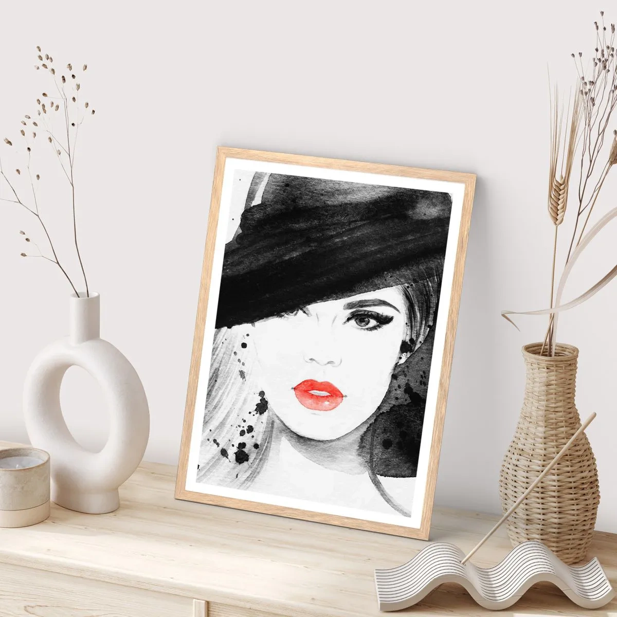 Poster in light oak frame - Lady in Black - 50x70 cm