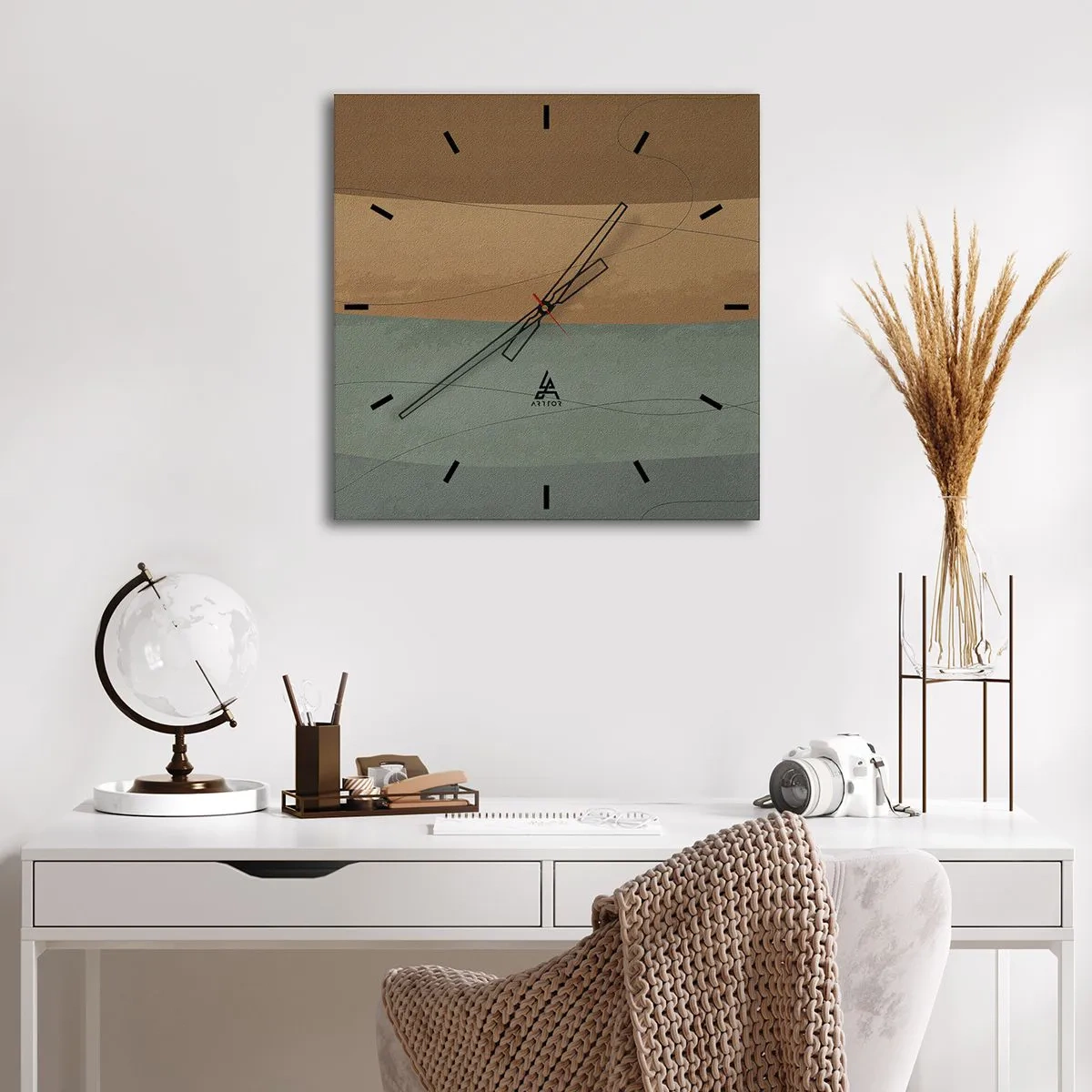 Wall clock - Clock on glass - Horizontal Compostion - 40x40 cm