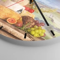 Clock face with lines