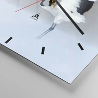 Clock face with lines