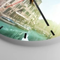 Clock face with lines