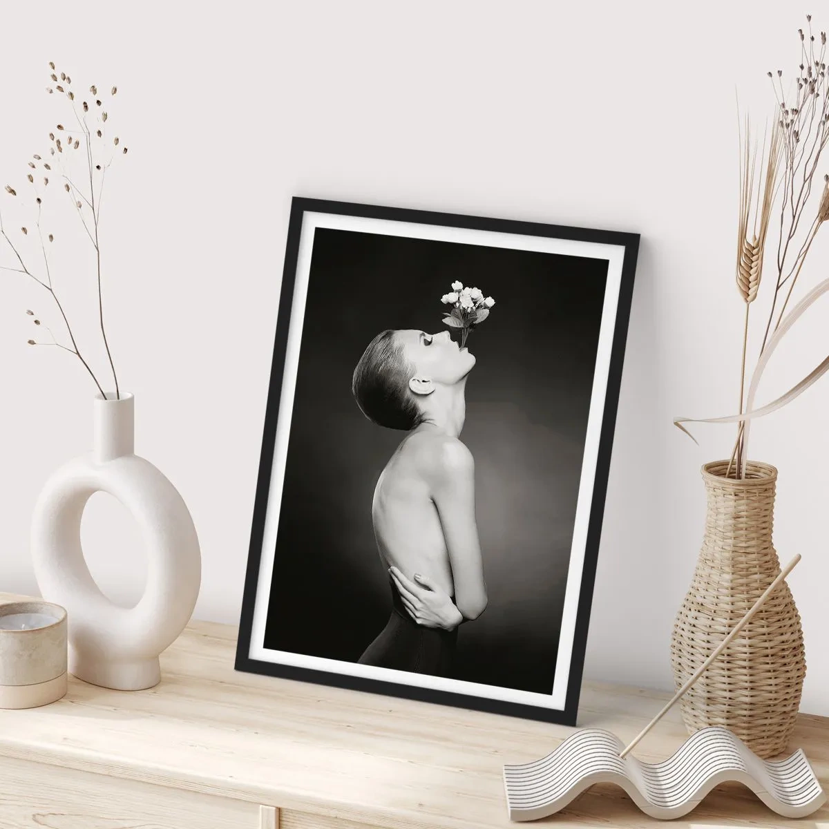 Poster in black frame - Eccentric Elegance - 30x40 cm