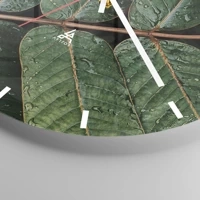 Clock face with lines