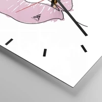 Clock face with lines