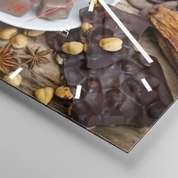 Clock face with lines