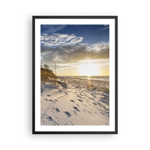 Poster in black frame - A sandy beach illuminated by the setting sun - 50x70cm - Invitation to a Walk - Modern wall decoration for the living room and bedroom ARTTOR