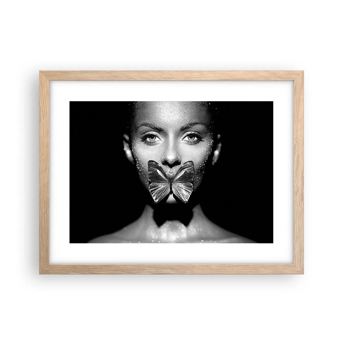 Poster in light oak frame - Butterfly Kiss - 40x30 cm