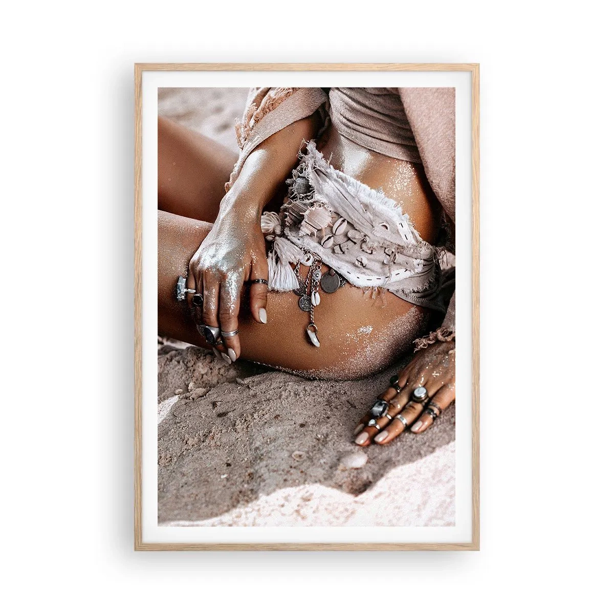 Poster in light oak frame - Thrown Out by the Waves - 70x100 cm