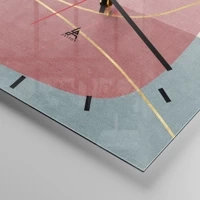 Clock face with lines