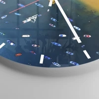 Clock face with lines