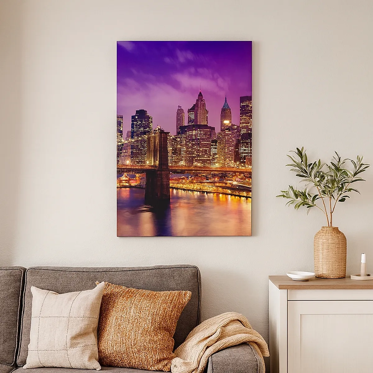 Canvas picture - Violet and Gold Manhattan - 50x70 cm