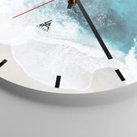 Clock face with lines