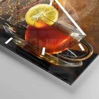 Clock face with lines