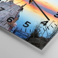 Clock face with numbers