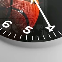 Clock face with numbers