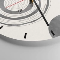 Clock face with lines