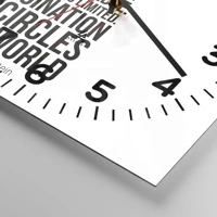 Clock face with numbers
