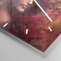 Clock face with lines