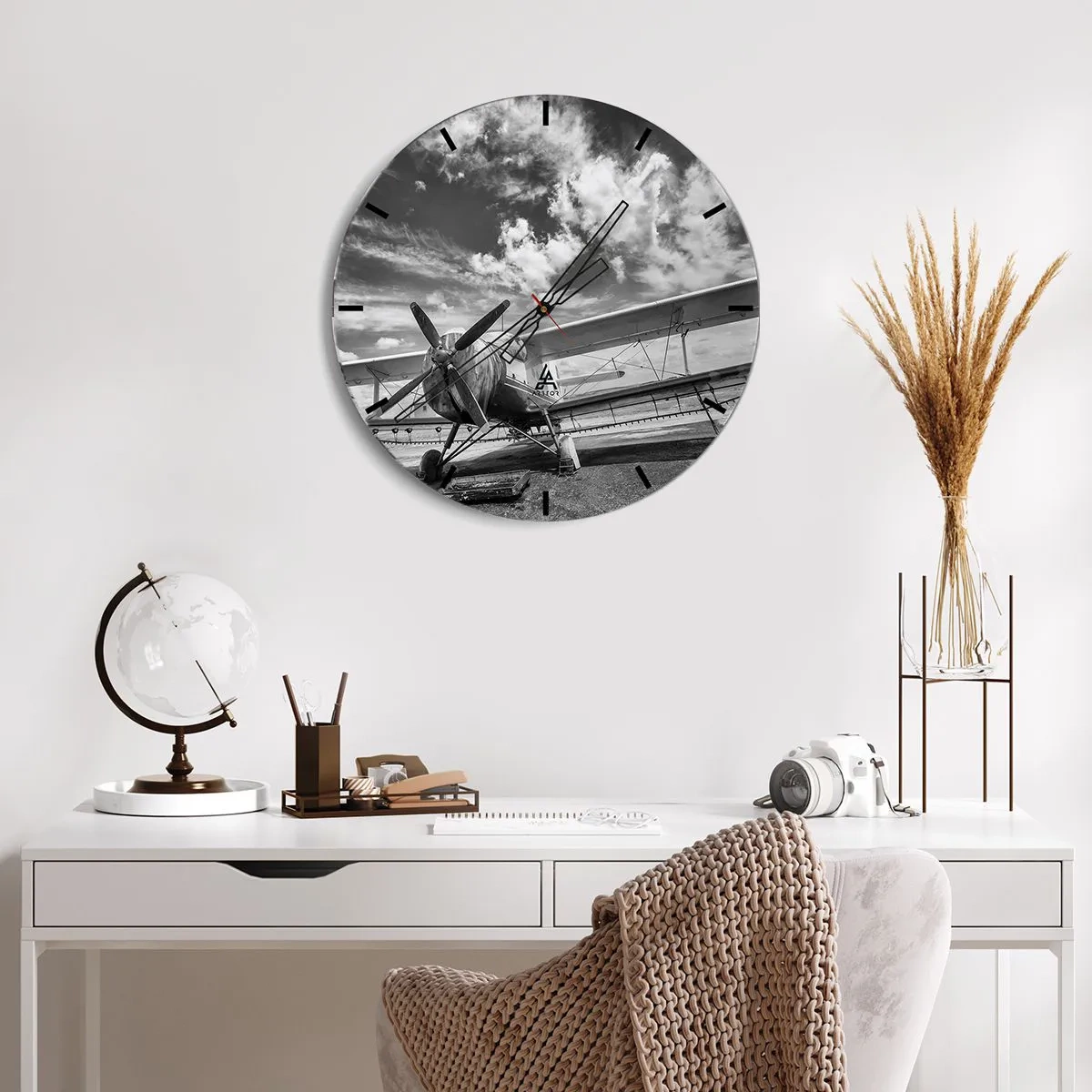 Wall clock - Clock on glass - I Can't Wait! - 40x40 cm