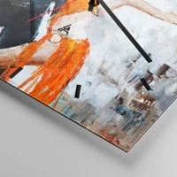 Clock face with lines