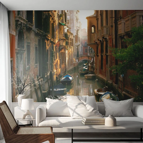 Photo Wallpaper Premium Sand - In a Venetian Alley - Landscape, Architecture, Venice - 100x70 cm