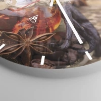 Clock face with lines