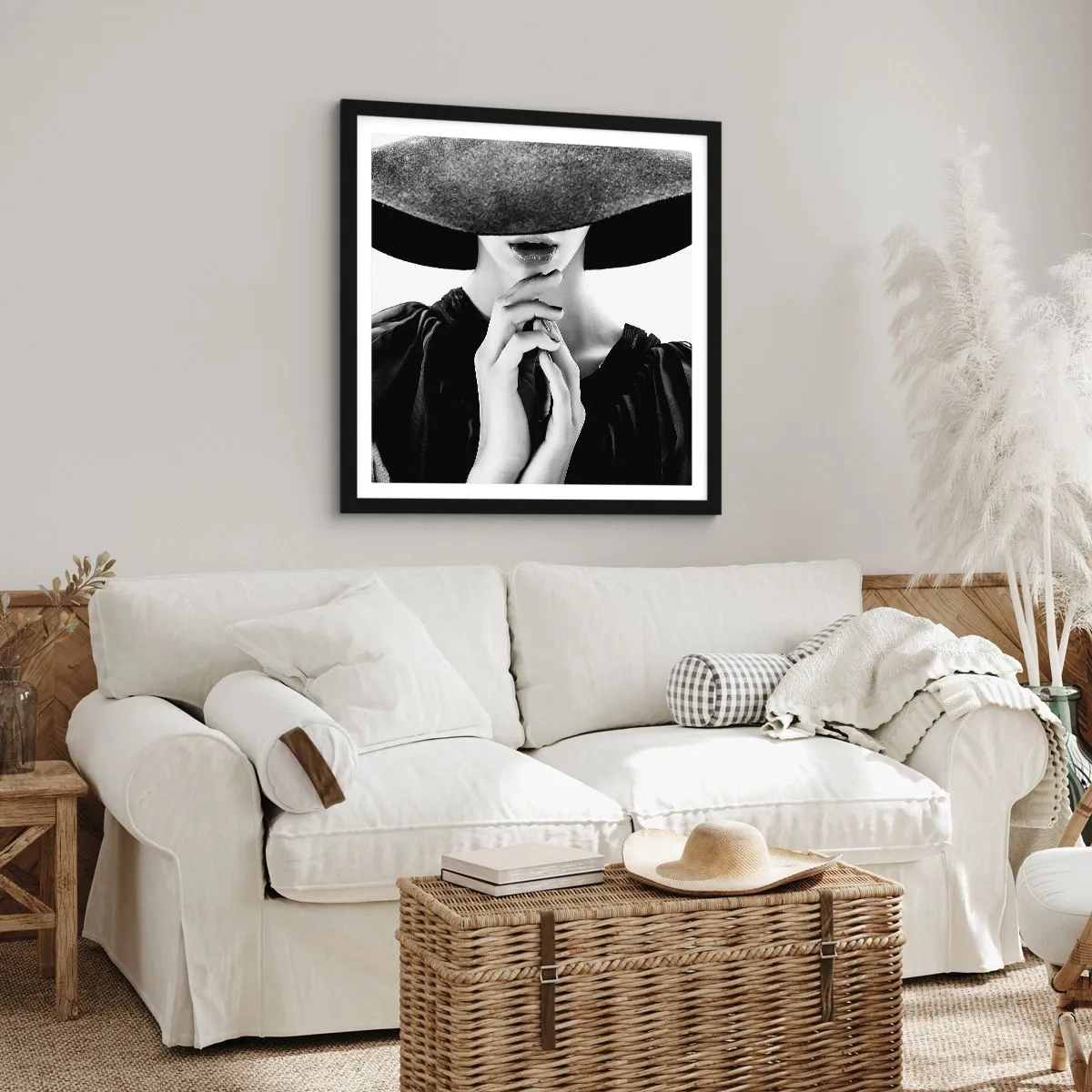 Poster in black frame - Hidden Beauty - 50x50 cm