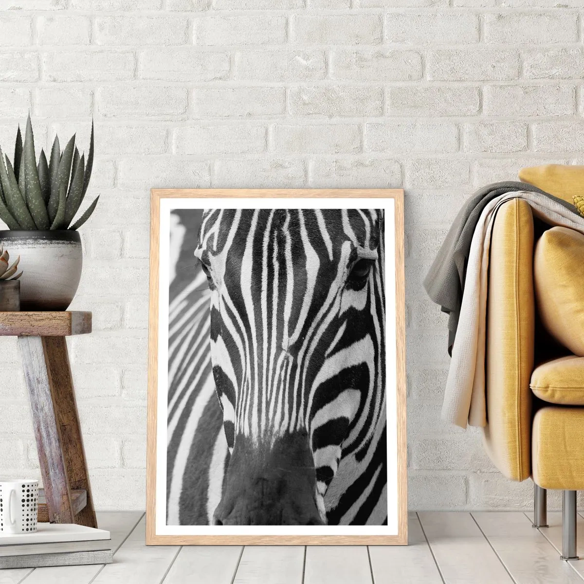 Poster in light oak frame - World Is Black and White - 40x50 cm