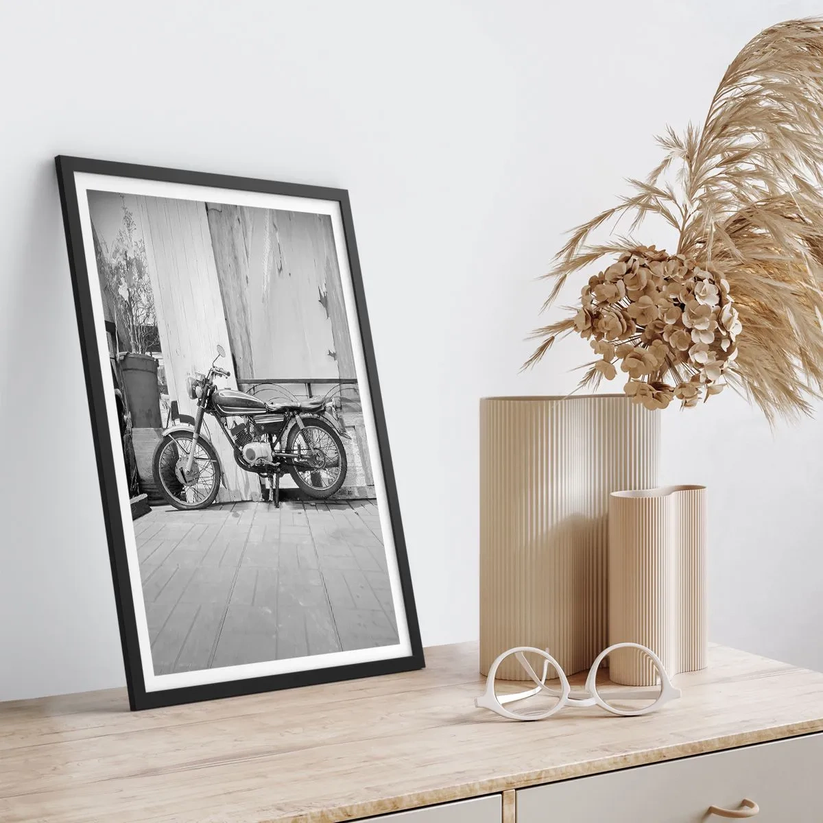 Poster in black frame - Classics above All - 61x91 cm