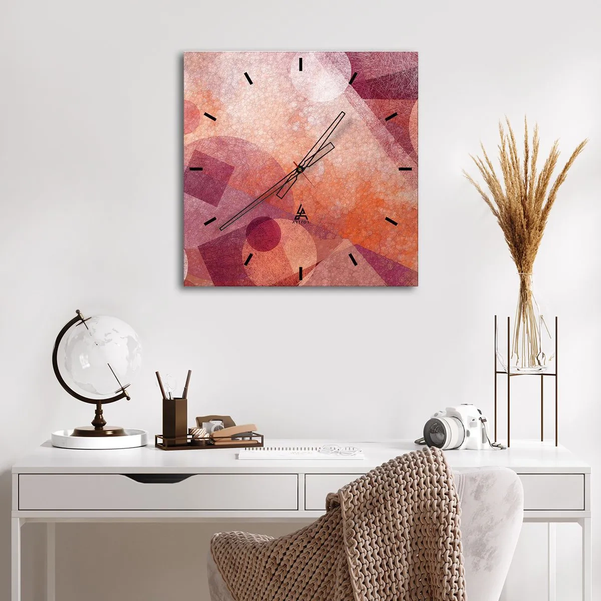 Wall clock - Clock on glass - Geometrical Transformation in Pink - 30x30 cm