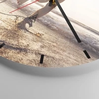 Clock face with lines