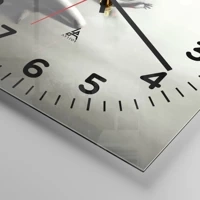 Clock face with numbers