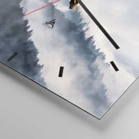 Clock face with lines