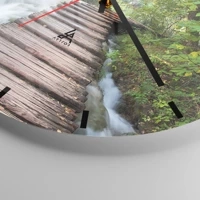 Clock face with lines