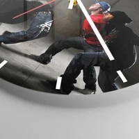 Clock face with lines