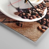 Clock face with lines